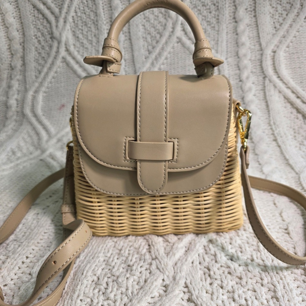Madison West Wicker Small Crossbody Bag Tan Straw Faux Leather Neutral Summer